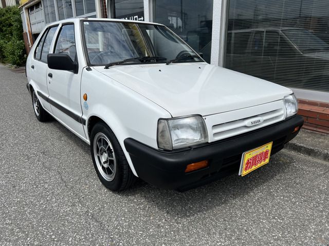1991 Nissan MARCH 照片 8
