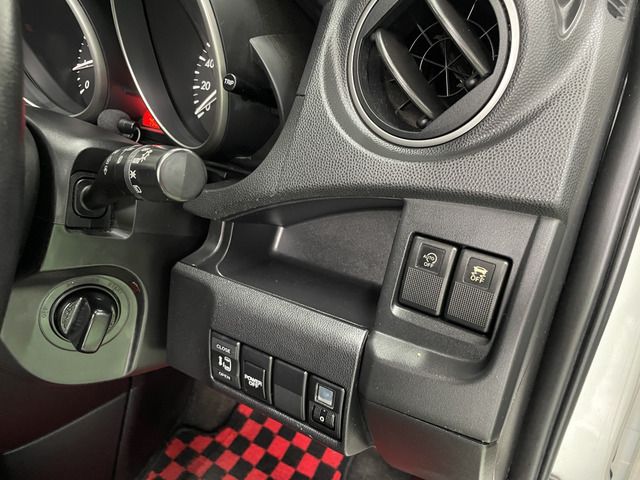 2013 Nissan LAFESTA 缩略图 43