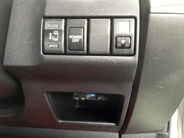2013 Nissan LAFESTA 缩略图 44