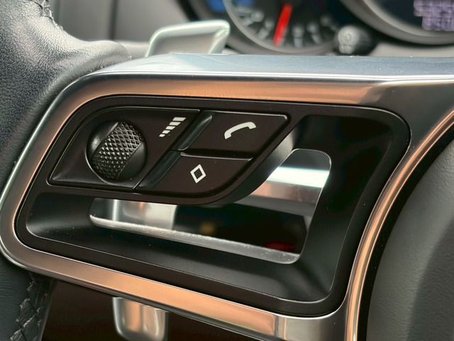2015 Porsche CAYENNE — миниатюра 43
