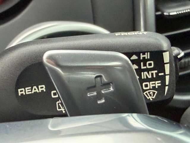 2015 Porsche CAYENNE — миниатюра 46