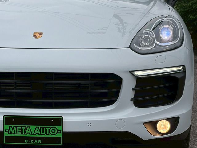 2015 Porsche CAYENNE — миниатюра 12