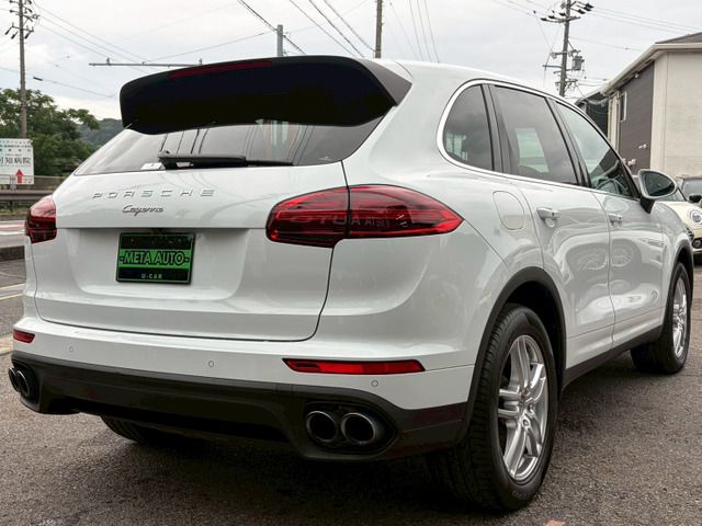 2015 Porsche CAYENNE — миниатюра 20