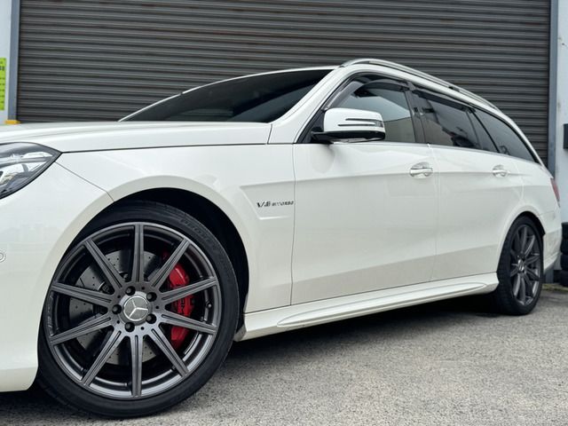 2015 Mercedes-BENZ E-CLASS AMG — фото 3