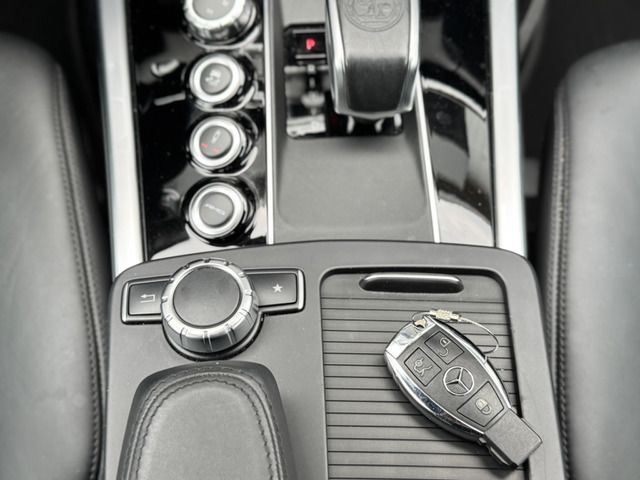 صورة مصغرة 20 لـ 2015 Mercedes-BENZ E-CLASS AMG