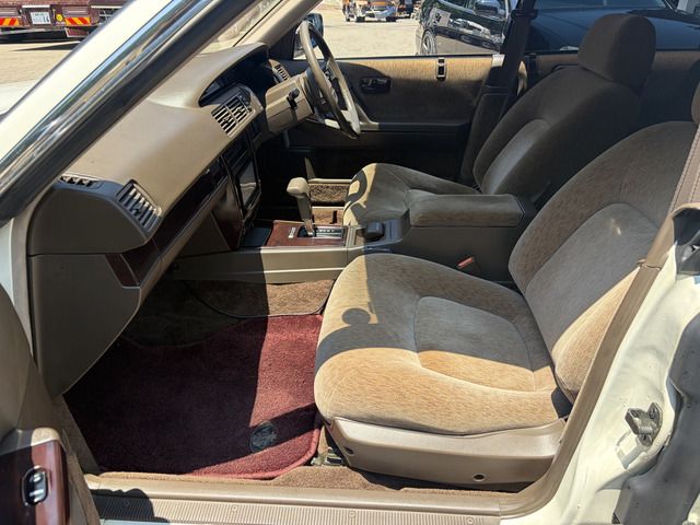 صورة مصغرة 25 لـ 1989 Nissan CIMA