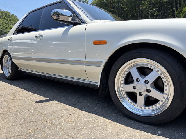 صورة مصغرة 37 لـ 1989 Nissan CIMA