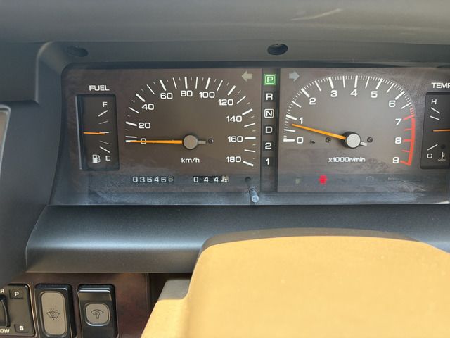 صورة مصغرة 17 لـ 1989 Nissan CIMA