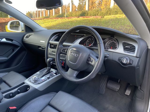 2009 AUDI A5 照片 3