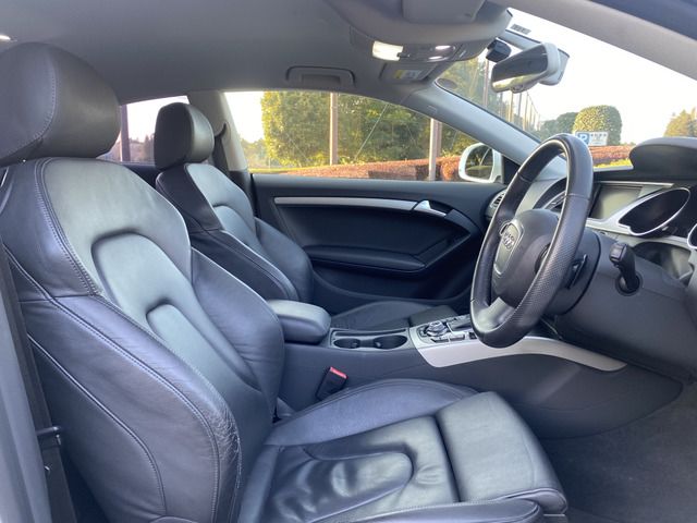 2009 AUDI A5 照片 9