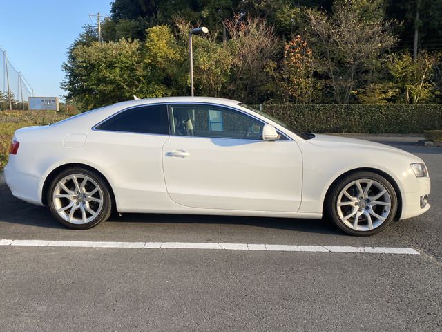 2009 AUDI A5 照片 7