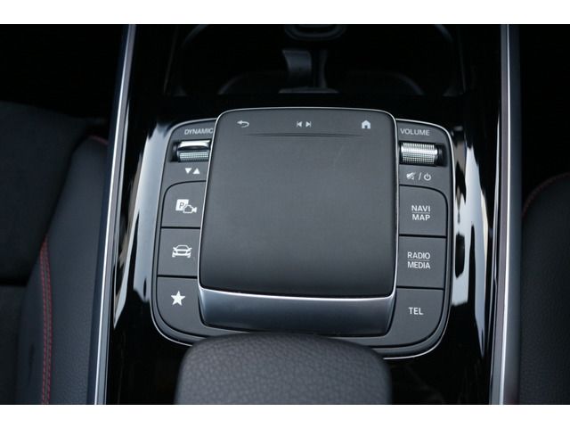 2022 Mercedes-BENZ EQB — миниатюра 29