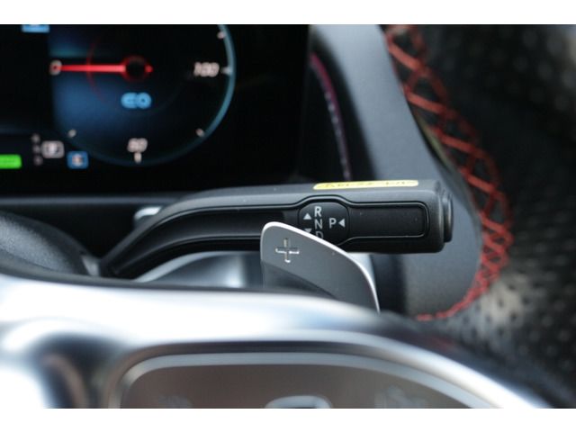 2022 Mercedes-BENZ EQB — миниатюра 35