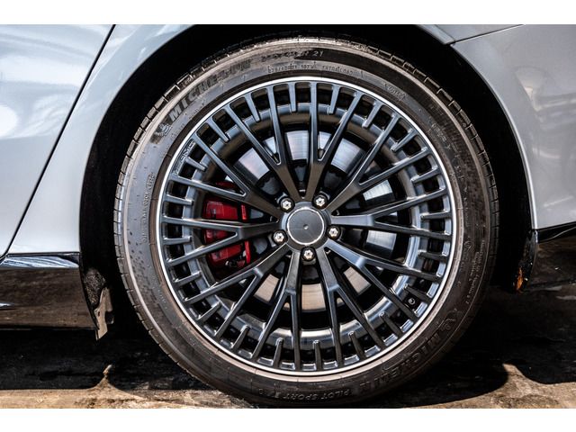 2024 Mercedes-BENZ EQS AMG 照片 9