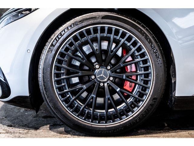 2024 Mercedes-BENZ EQS AMG 照片 8