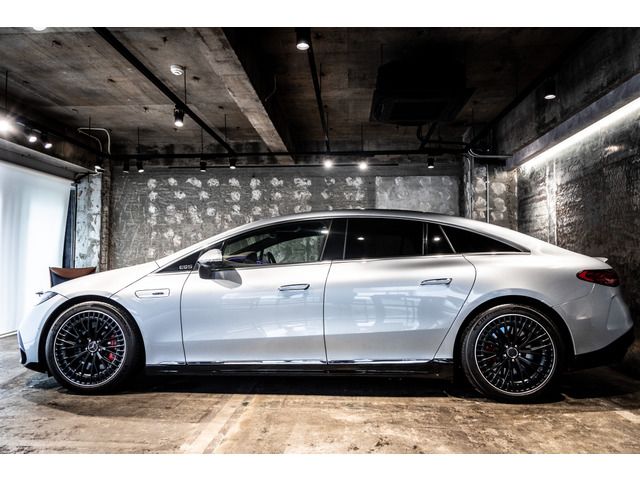 2024 Mercedes-BENZ EQS AMG 照片 7
