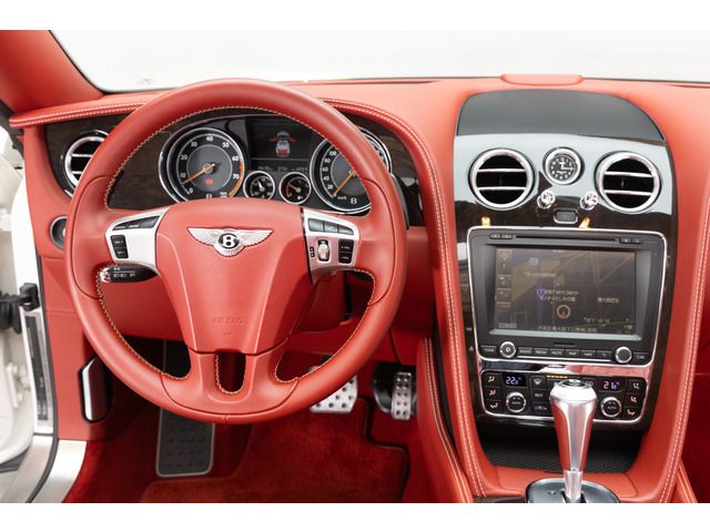 صورة مصغرة 47 لـ 2013 Bentley CONTINENTAL GT CONVERTIBLE