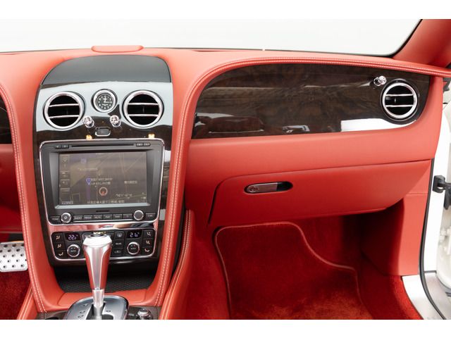 صورة مصغرة 48 لـ 2013 Bentley CONTINENTAL GT CONVERTIBLE