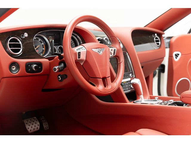 صورة مصغرة 49 لـ 2013 Bentley CONTINENTAL GT CONVERTIBLE