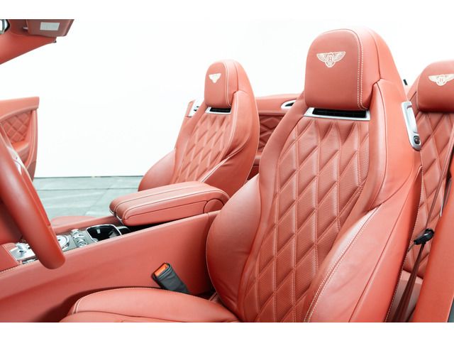 صورة مصغرة 50 لـ 2013 Bentley CONTINENTAL GT CONVERTIBLE