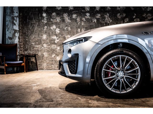 صورة مصغرة 14 لـ 2021 Maserati LEVANTE