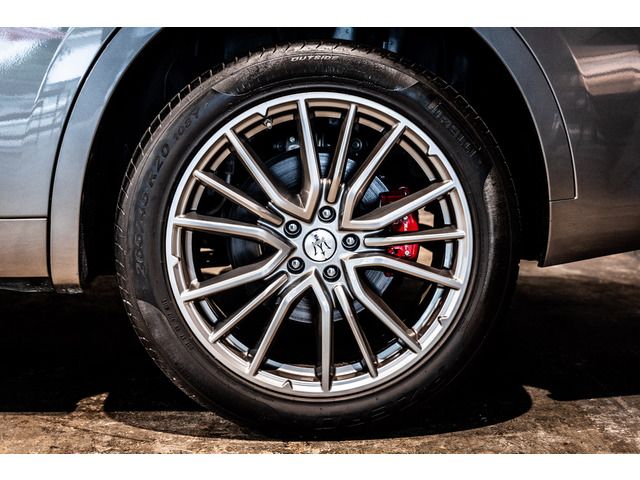 صورة مصغرة 9 لـ 2021 Maserati LEVANTE