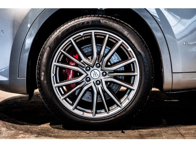 صورة مصغرة 8 لـ 2021 Maserati LEVANTE