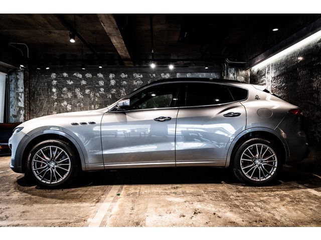 صورة مصغرة 7 لـ 2021 Maserati LEVANTE