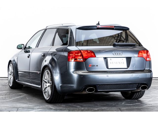 صورة مصغرة 27 لـ 2007 AUDI RS4 AVANT