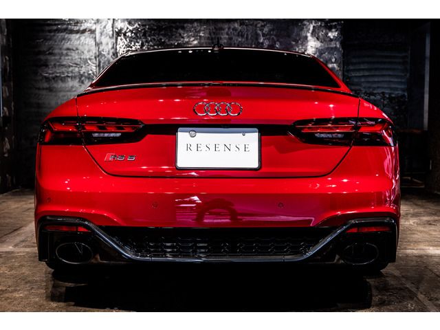 2022 AUDI RS5 — миниатюра 23