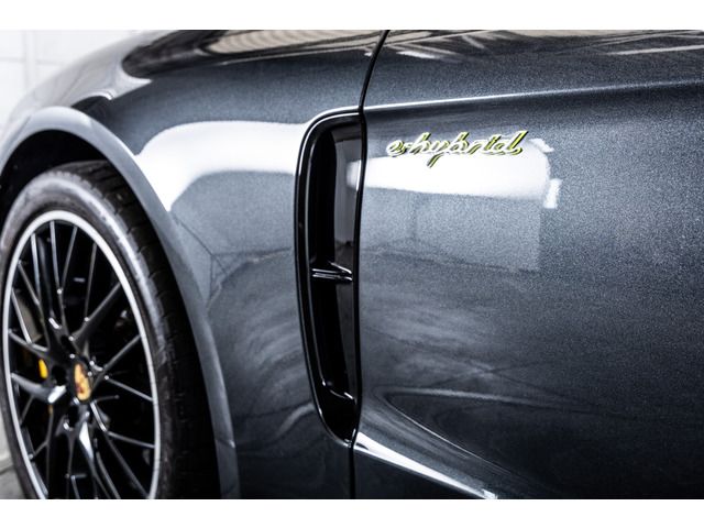 2018 Porsche PANAMERA 缩略图 48