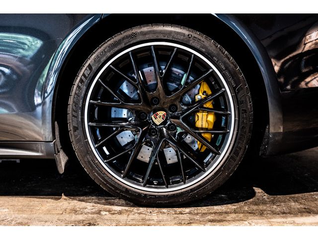 2018 Porsche PANAMERA 缩略图 9