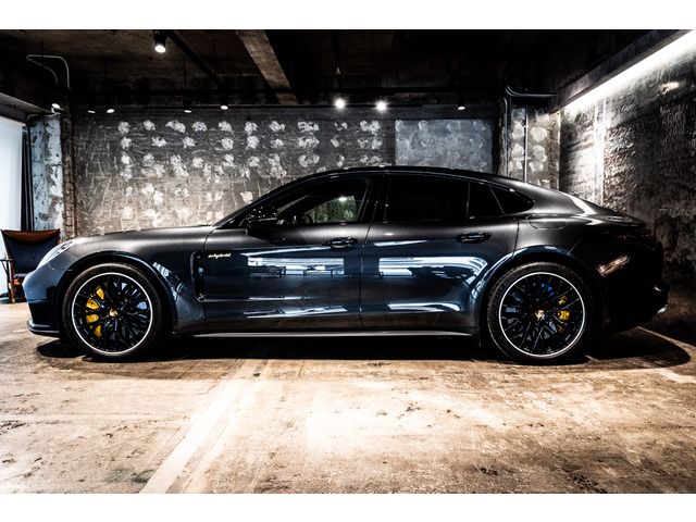 2018 Porsche PANAMERA 缩略图 7