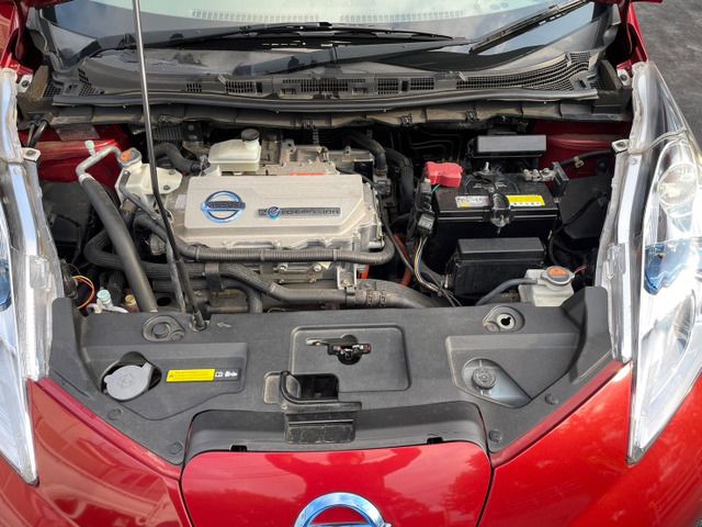 صورة مصغرة 9 لـ 2012 Nissan LEAF