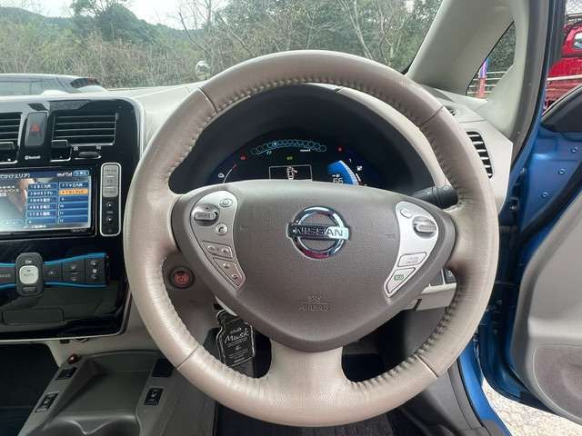 صورة 3 لـ 2012 Nissan LEAF