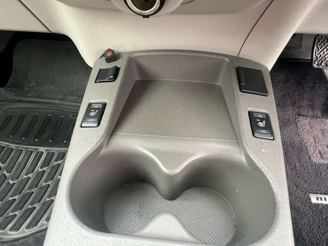 صورة مصغرة 26 لـ 2012 Nissan LEAF