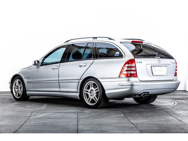 صورة مصغرة 31 لـ 2002 Mercedes-BENZ C-CLASS AMG