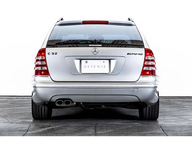 صورة مصغرة 32 لـ 2002 Mercedes-BENZ C-CLASS AMG