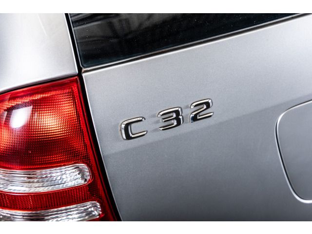 صورة مصغرة 37 لـ 2002 Mercedes-BENZ C-CLASS AMG