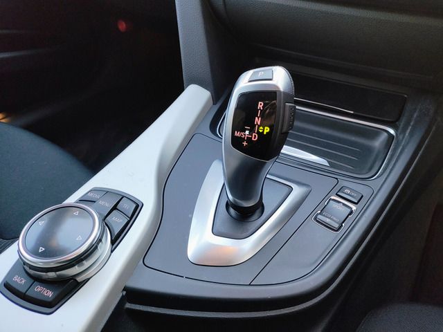 صورة مصغرة 44 لـ 2013 BMW 3 SERIES TOURING
