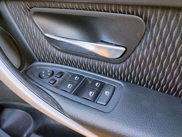 صورة مصغرة 46 لـ 2013 BMW 3 SERIES TOURING