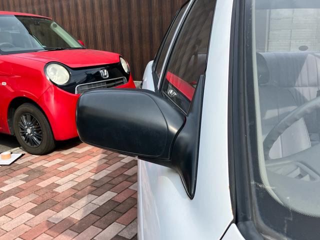 صورة مصغرة 28 لـ 1993 Nissan SUNNY