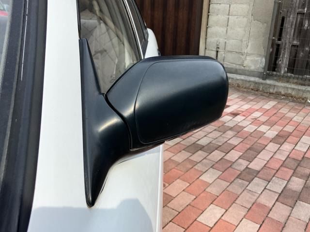 صورة مصغرة 29 لـ 1993 Nissan SUNNY
