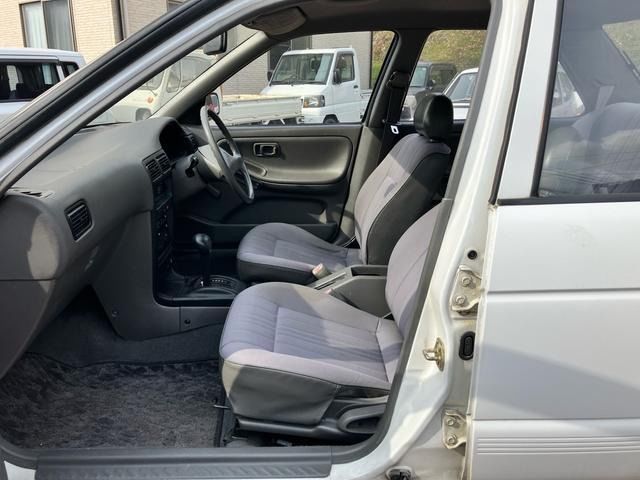 صورة مصغرة 12 لـ 1993 Nissan SUNNY