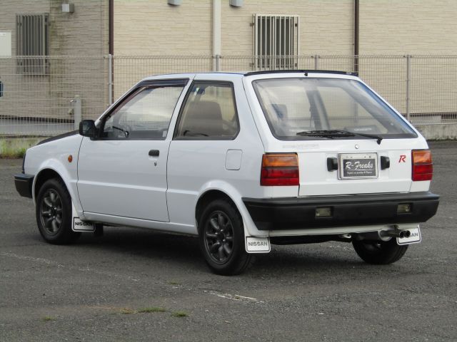 1991 Nissan MARCH 照片 2