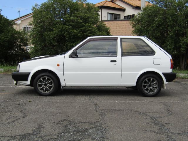 1991 Nissan MARCH 照片 8