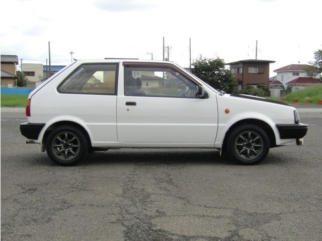 1991 Nissan MARCH 照片 7