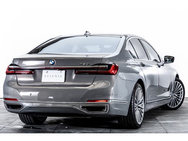 صورة 3 لـ 2019 BMW 7 SERIES