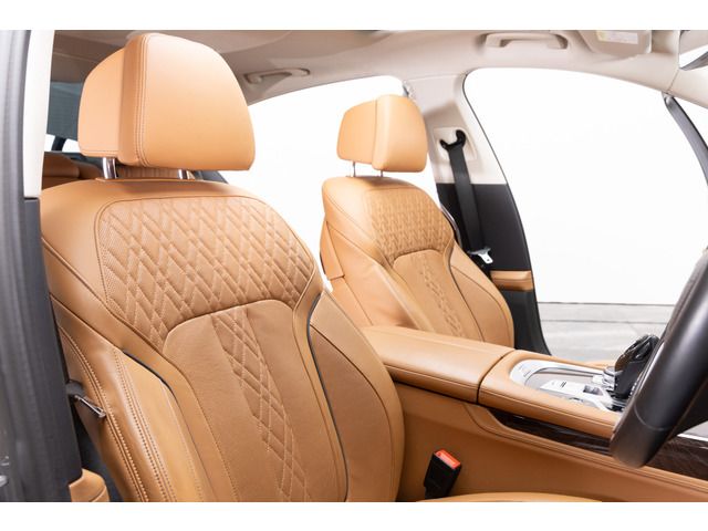 صورة مصغرة 40 لـ 2019 BMW 7 SERIES