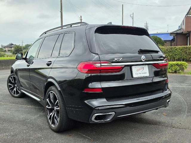 2022 BMW X7 照片 8